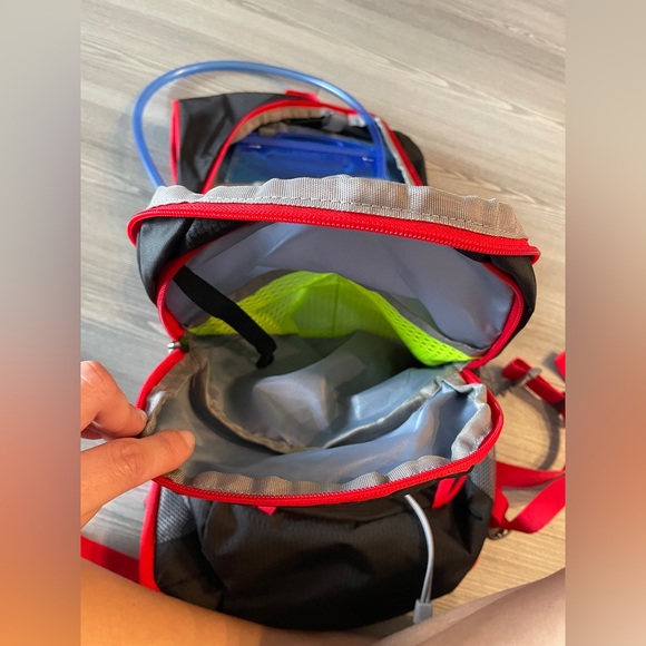 Hydropack Backpack - Picture 5 of 6